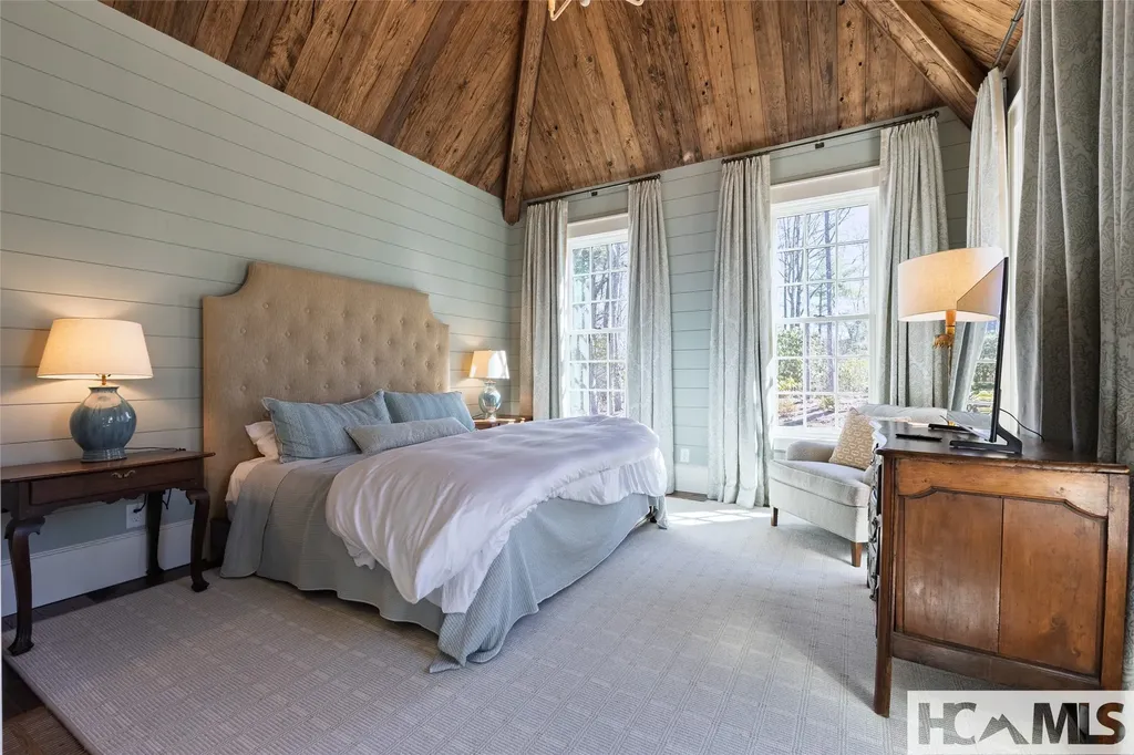 586 Mountain Meadow Lane Cashiers NC 28717