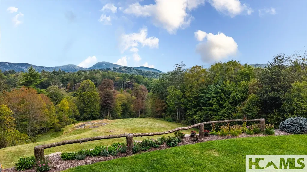 586 Mountain Meadow Lane Cashiers NC 28717