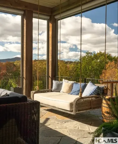 586 Mountain Meadow Lane Cashiers NC 28717