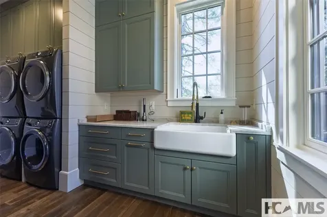 586 Mountain Meadow Lane Cashiers NC 28717