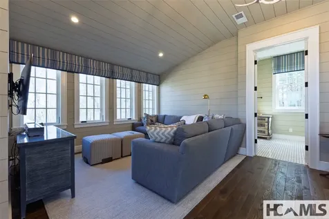 586 Mountain Meadow Lane Cashiers NC 28717