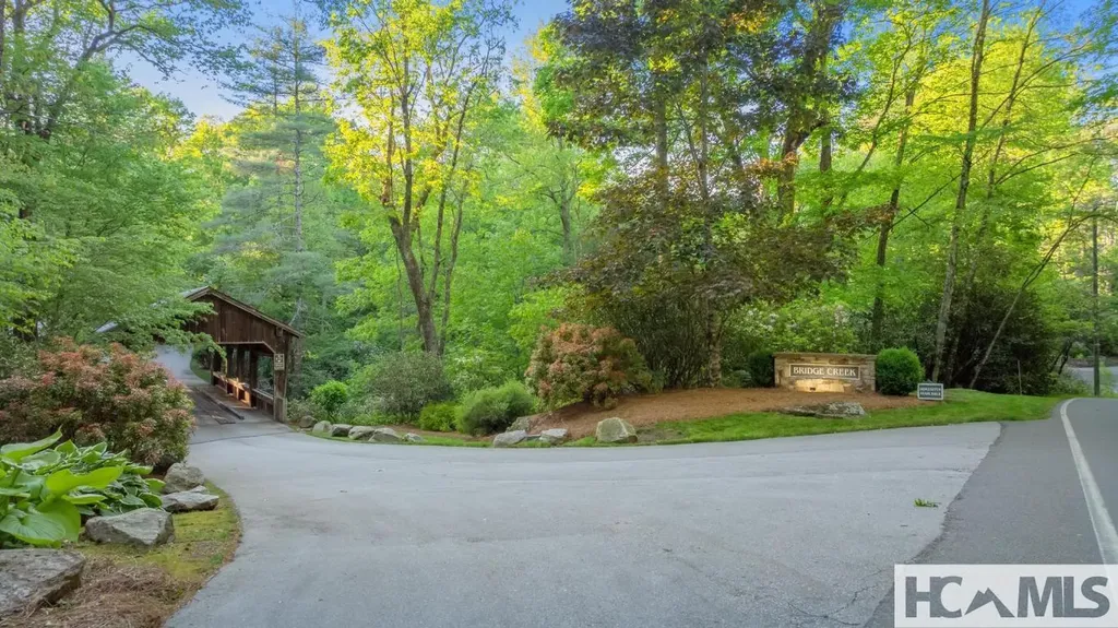 Lt 29/36 Long Bridge N Cullowhee NC 28717