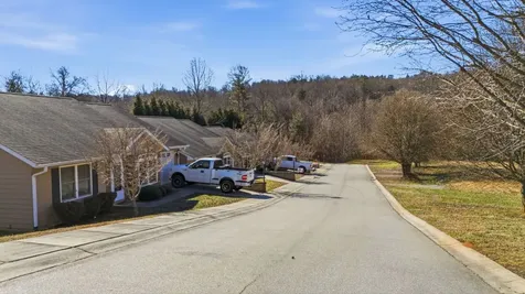 520 Baird Cove Road Franklin NC 28734