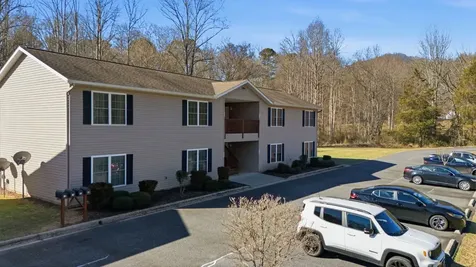 520 Baird Cove Road Franklin NC 28734