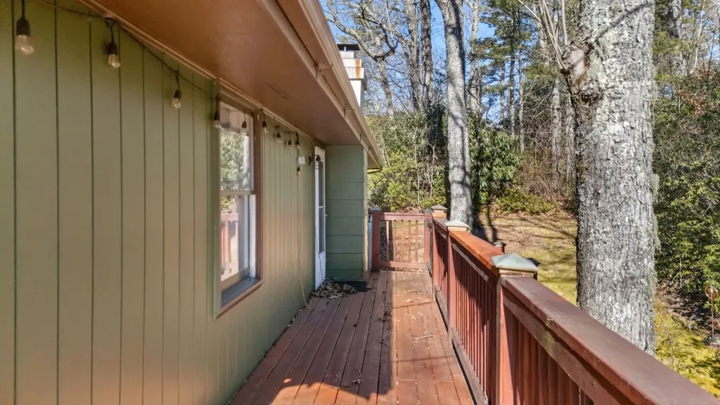 1185 Leonard Road Highlands NC 28741