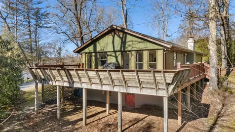 1185 Leonard Road Highlands NC 28741