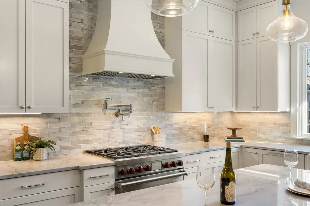 25 Hemlock Ridge Highlands NC 28741