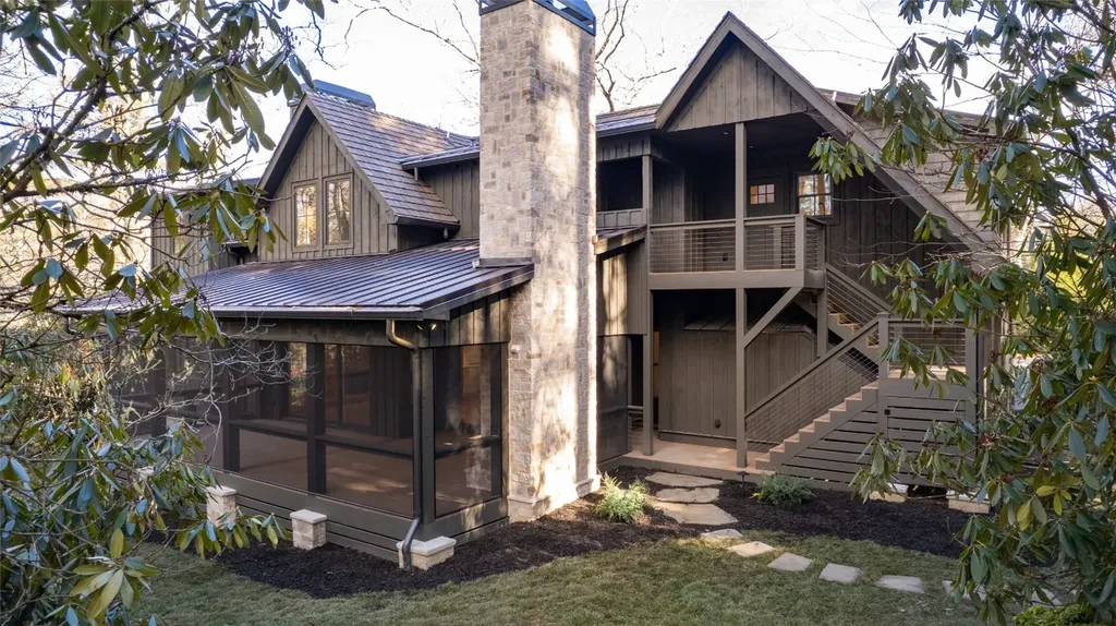 25 Hemlock Ridge Highlands NC 28741