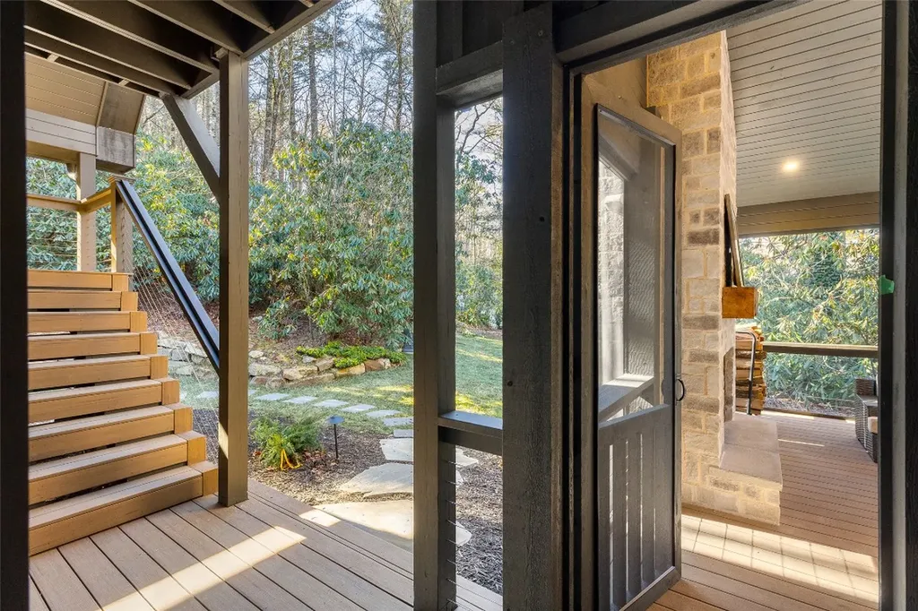 25 Hemlock Ridge Highlands NC 28741