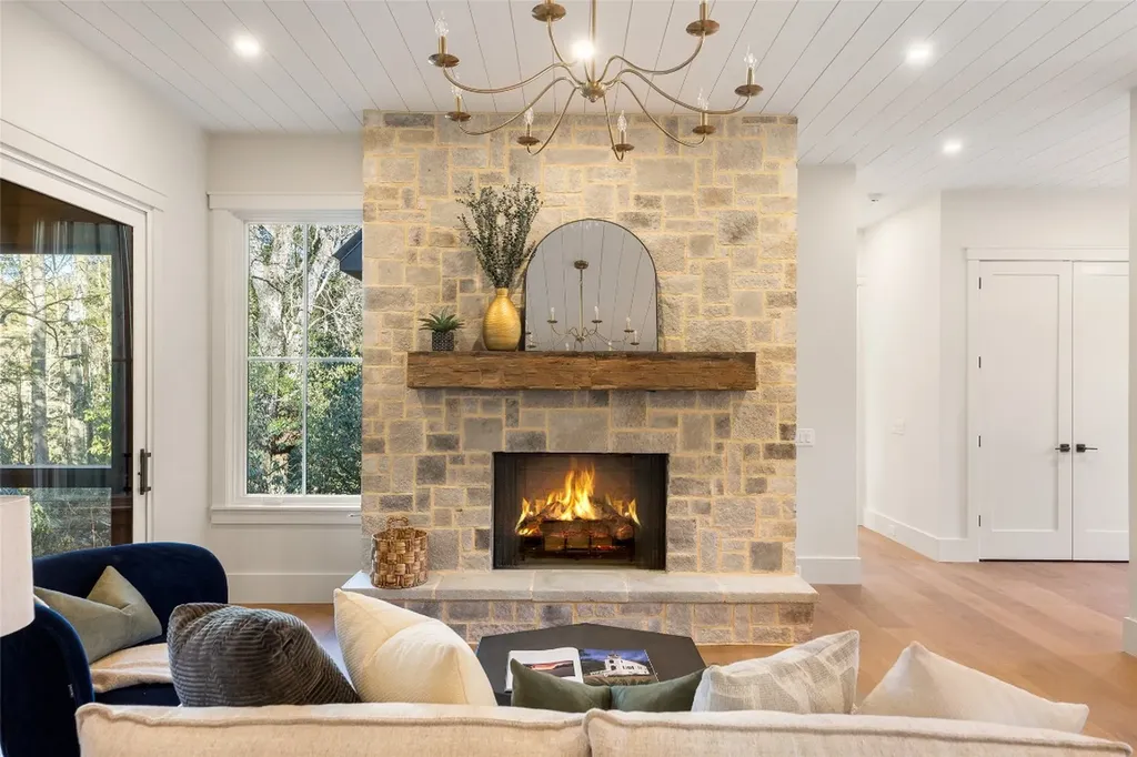 25 Hemlock Ridge Highlands NC 28741