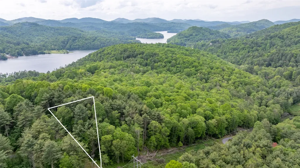 522 Receptive Drive Glenville NC 28736