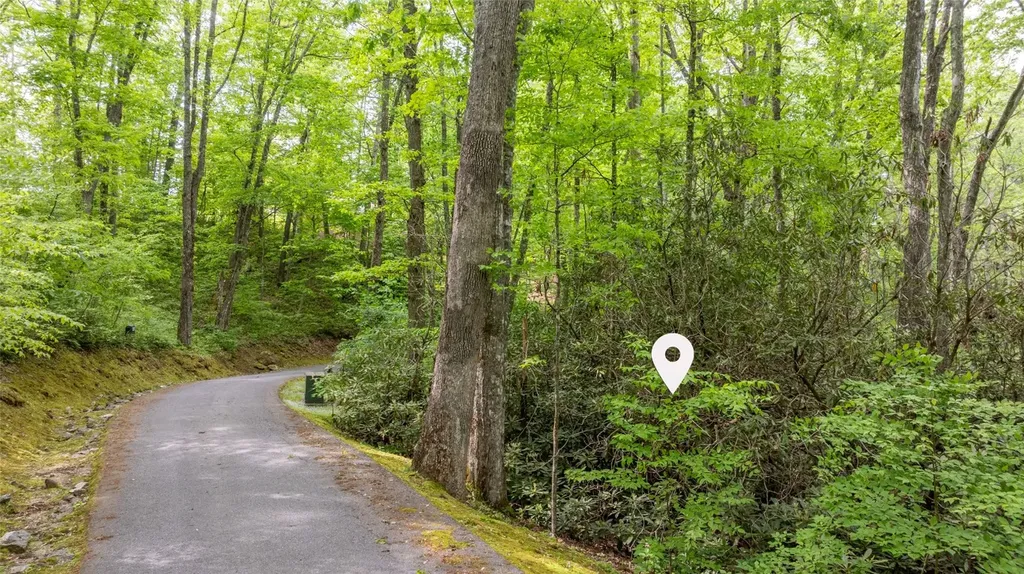 16B Receptive Drive Glenville NC 28736