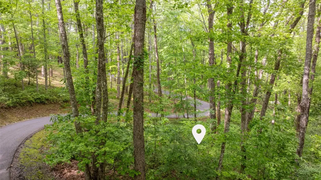 16B Receptive Drive Glenville NC 28736