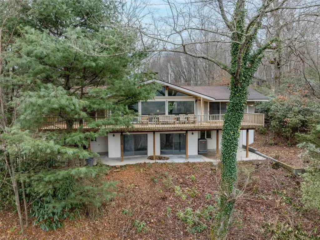 274 Whetstone Gap Road Lake Toxaway NC 28747