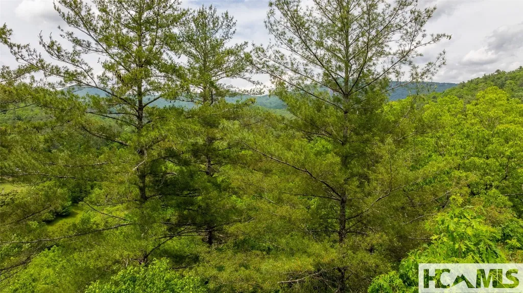 Lot 3 Carriage Lane Highlands NC 28741