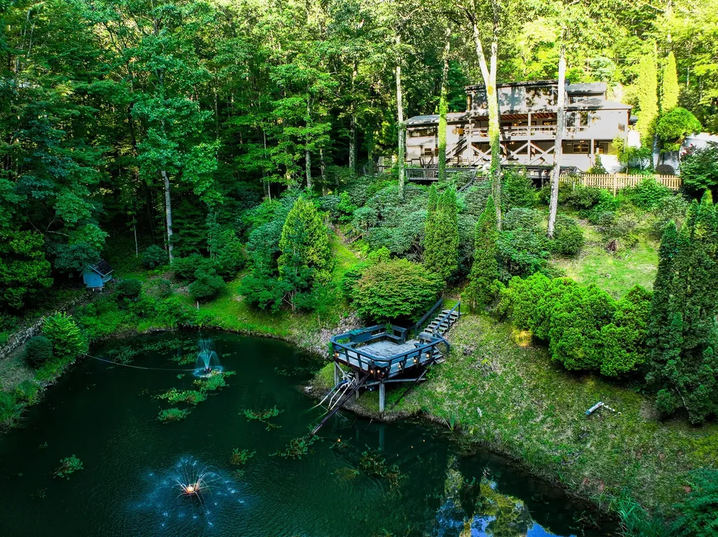 33/57 W Village Way Sapphire NC 28774