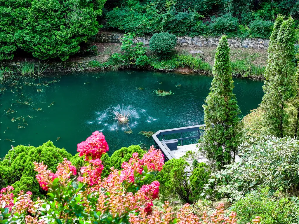 33/57 W Village Way Sapphire NC 28774