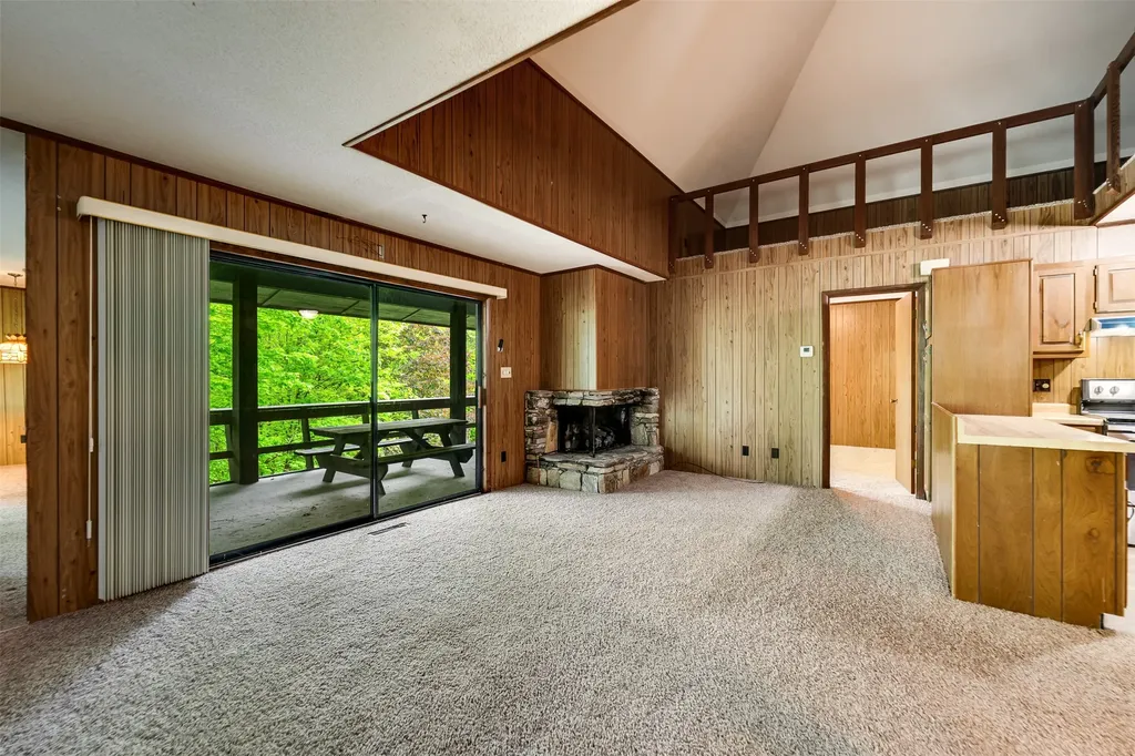 33/57 W Village Way Sapphire NC 28774