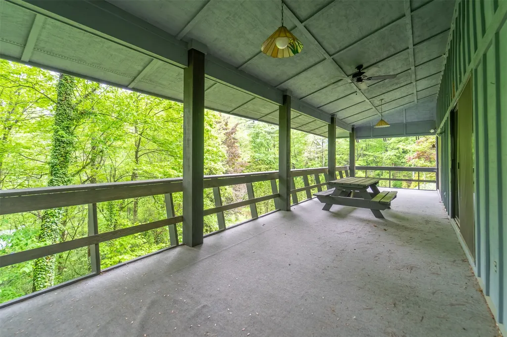 33/57 W Village Way Sapphire NC 28774