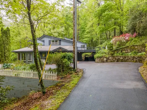 33/57 W Village Way Sapphire NC 28774