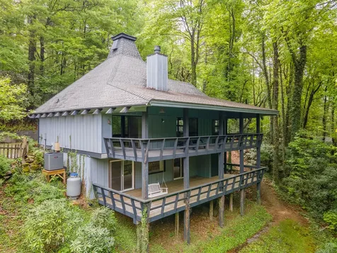 33/57 W Village Way Sapphire NC 28774