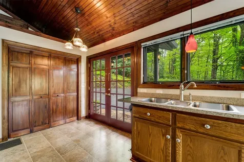 33/57 W Village Way Sapphire NC 28774