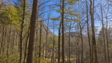 87 Flagstone Road Cashiers NC 28717