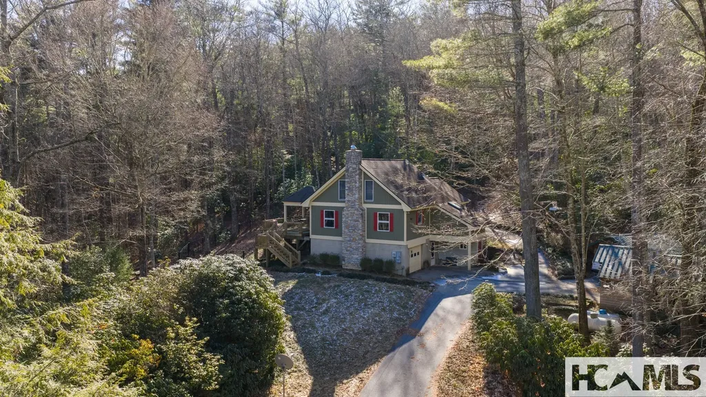 7330 S Highway 107 Cashiers NC 28717
