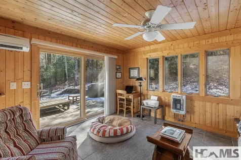 7330 S Highway 107 Cashiers NC 28717