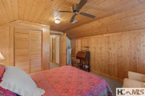 7330 S Highway 107 Cashiers NC 28717