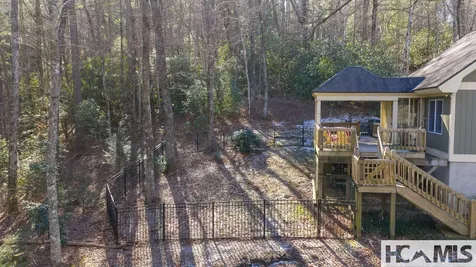 7330 S Highway 107 Cashiers NC 28717