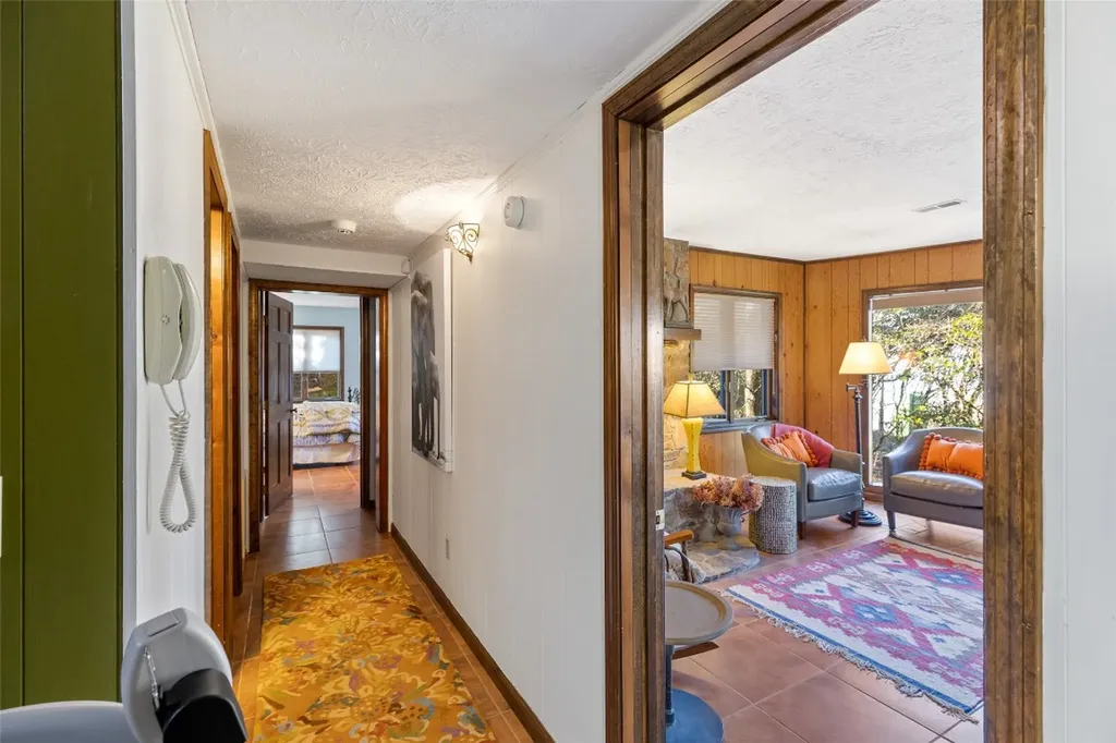 734 King Gap Road Highlands NC 28741