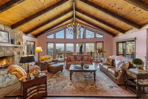 734 King Gap Road Highlands NC 28741