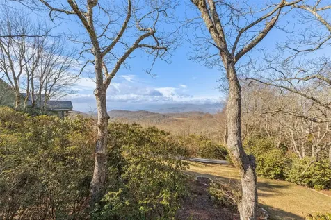 734 King Gap Road Highlands NC 28741