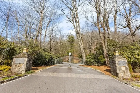 734 King Gap Road Highlands NC 28741