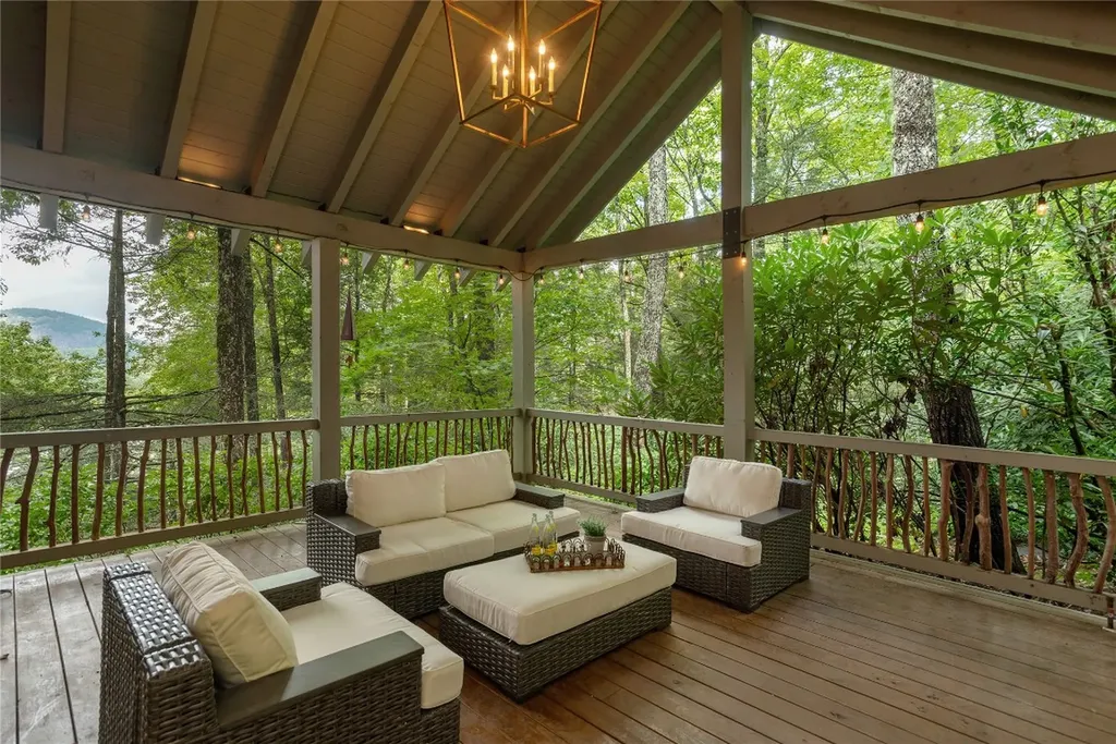 70 Mallet Mountain Way Cashiers NC 28717