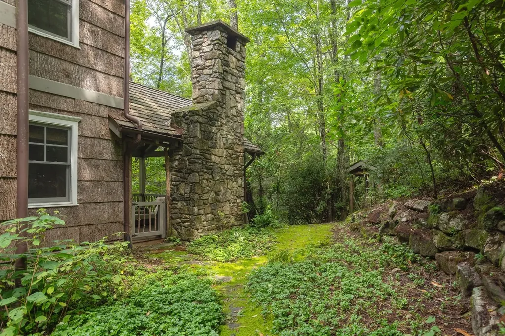 70 Mallet Mountain Way Cashiers NC 28717