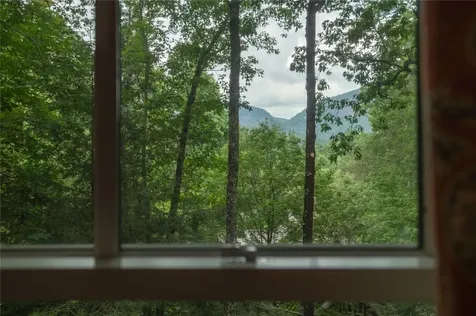 70 Mallet Mountain Way Cashiers NC 28717