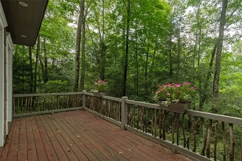 70 Mallet Mountain Way Cashiers NC 28717
