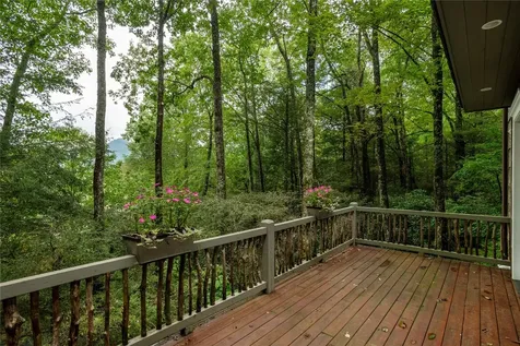 70 Mallet Mountain Way Cashiers NC 28717