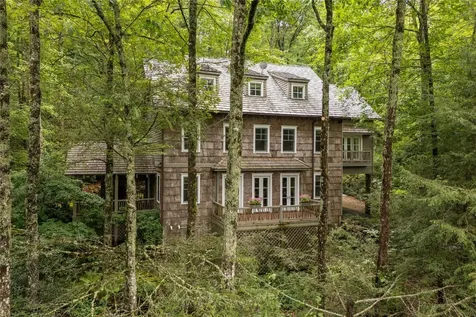 70 Mallet Mountain Way Cashiers NC 28717