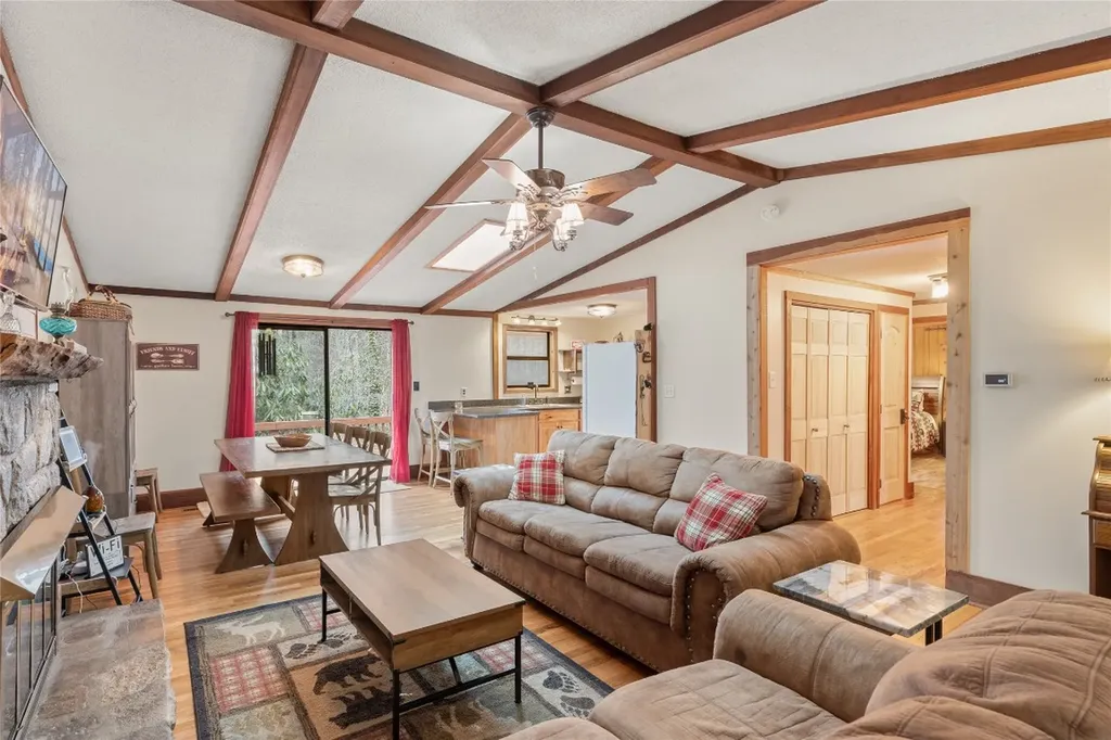 1514 W Christy Trail Sapphire NC 28774