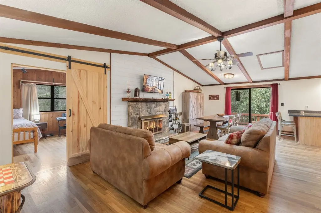 1514 W Christy Trail Sapphire NC 28774