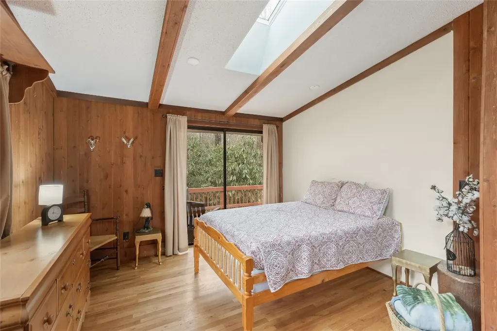 1514 W Christy Trail Sapphire NC 28774