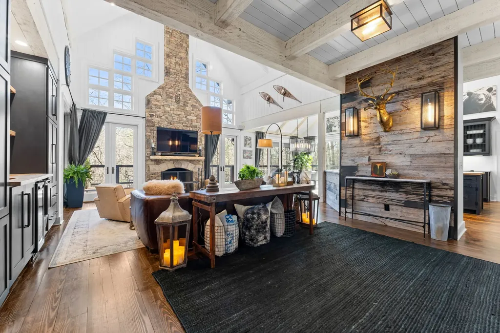 132 Still Water Road Cashiers NC 28717