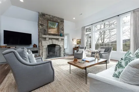 706 Chimney Top Trail Cashiers NC 28717