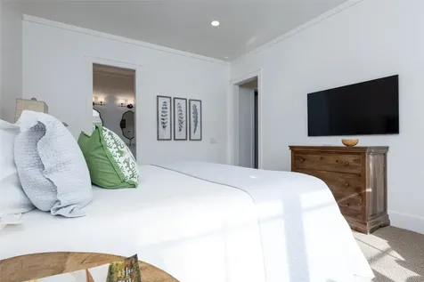 706 Chimney Top Trail Cashiers NC 28717