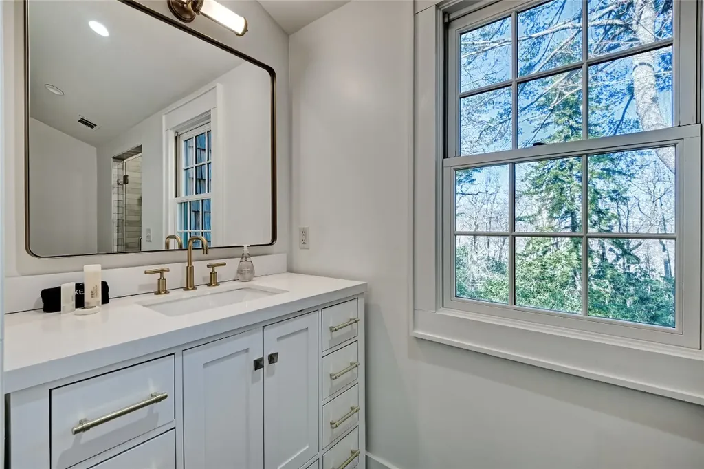 656 Big Bearpen Road Highlands NC 28741