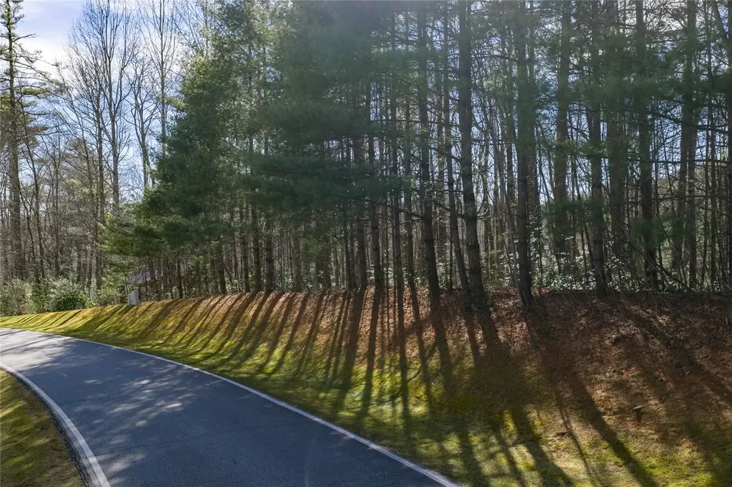 15C-R Boiling Springs Road Sapphire NC 28774