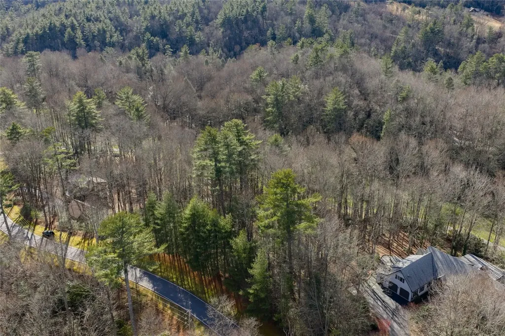 15C-R Boiling Springs Road Sapphire NC 28774